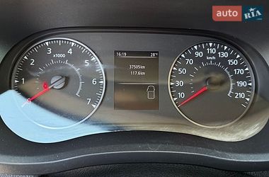 Грузовой фургон Renault Master 2024 в Львове