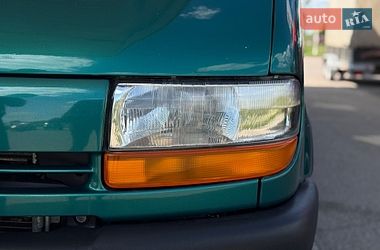 Минивэн Renault Master 2001 в Мостиске