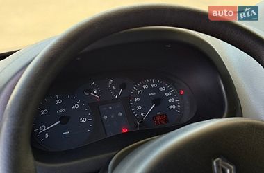 Минивэн Renault Master 2001 в Мостиске