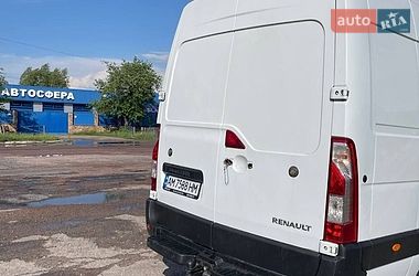 Вантажний фургон Renault Master 2017 в Олевську