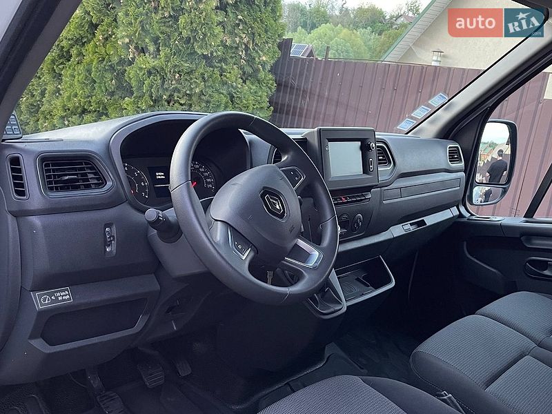 Микроавтобус грузовой (до 3,5т) Renault Master 2023 в Киеве