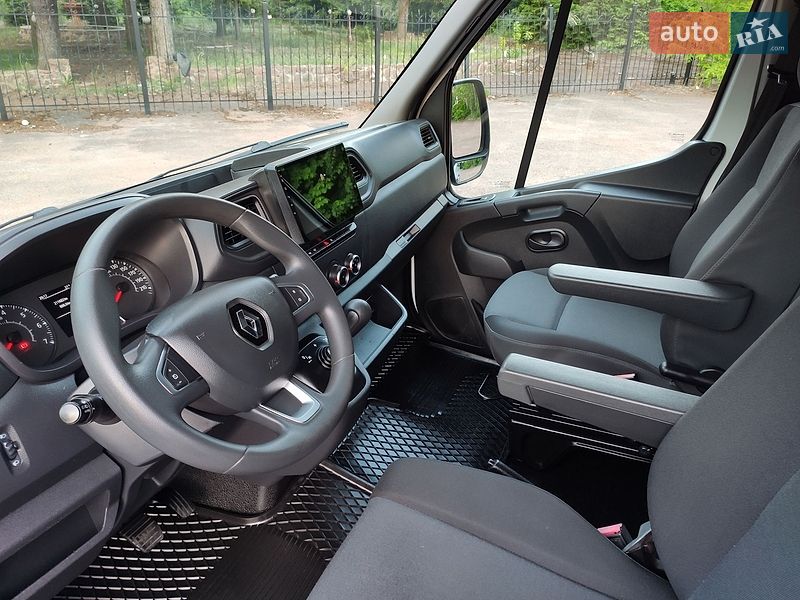 Вантажний фургон Renault Master 2021 в Бердичеві