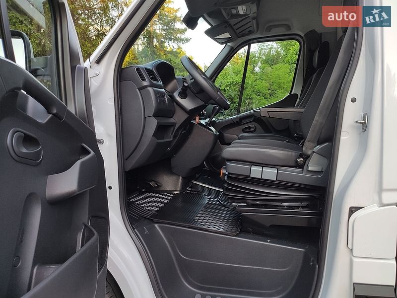 Вантажний фургон Renault Master 2021 в Бердичеві