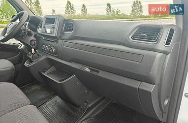 Вантажний фургон Renault Master 2021 в Полтаві