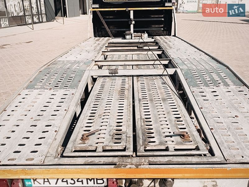 Автовоз Renault Master 2010 в Звягелі