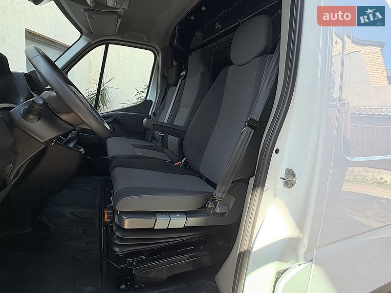 Грузовой фургон Renault Master 2021 в Киеве