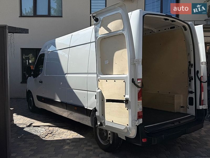 Грузовой фургон Renault Master 2021 в Киеве