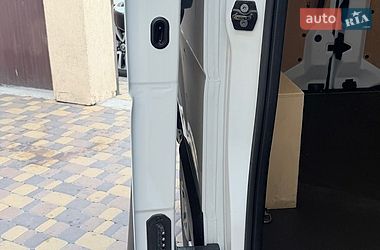 Вантажний фургон Renault Master 2022 в Києві