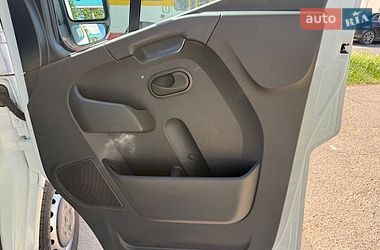 Вантажний фургон Renault Master 2021 в Одесі