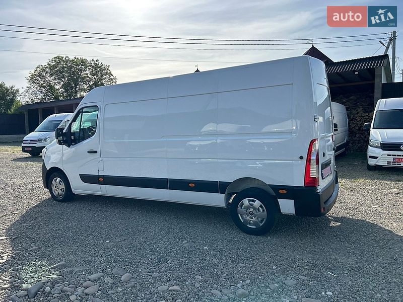 Вантажний фургон Renault Master 2022 в Хусті
