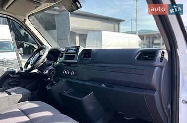 Вантажний фургон Renault Master 2022 в Хусті