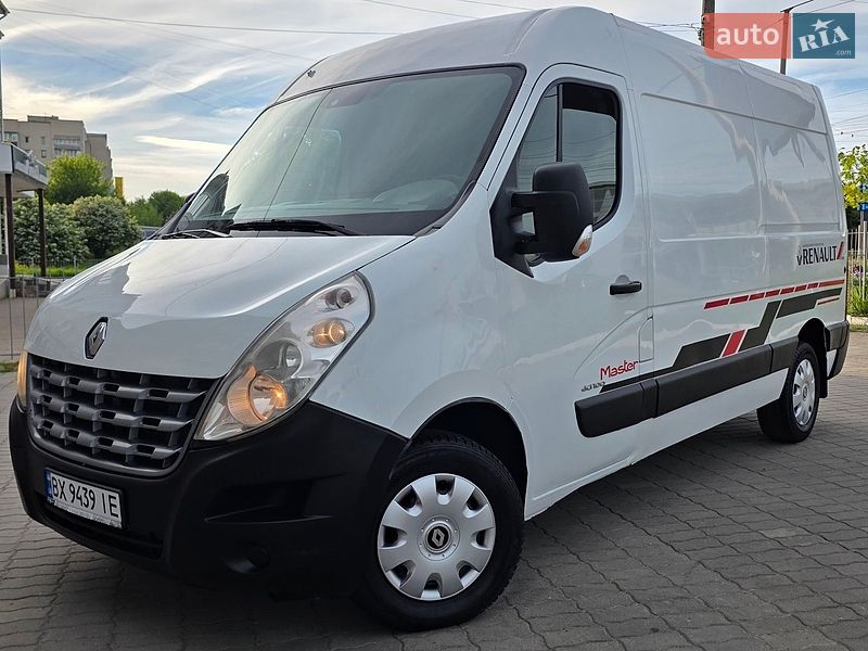 Грузовой фургон Renault Master 2012 в Хмельницком