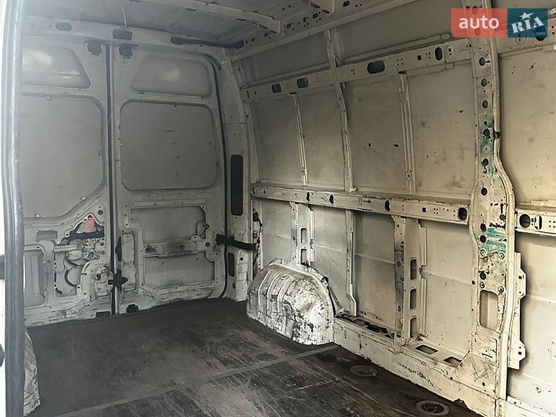 Грузовой фургон Renault Master 2017 в Киеве