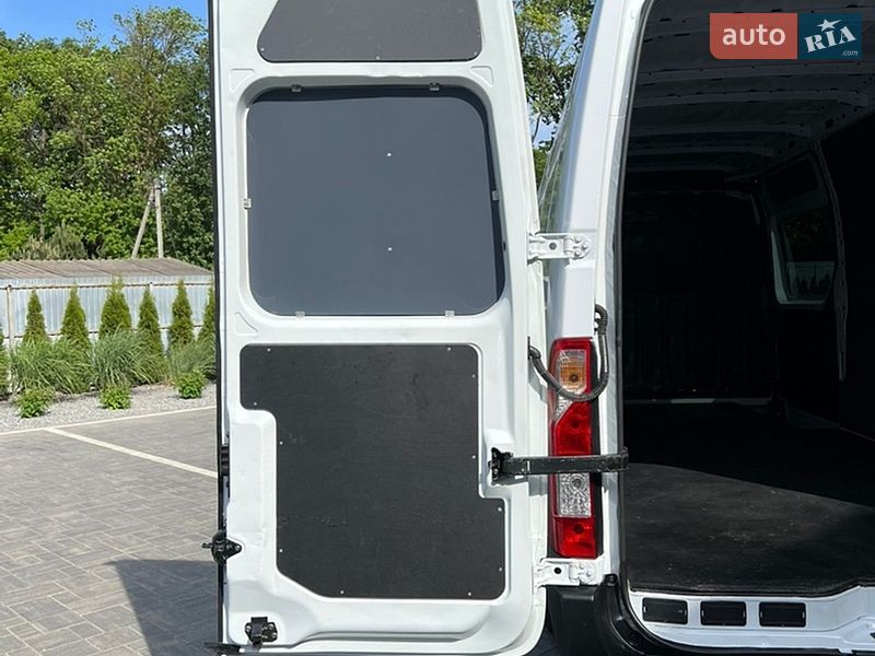 Вантажний фургон Renault Master 2023 в Луцьку