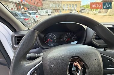 Вантажний фургон Renault Master 2021 в Рівному