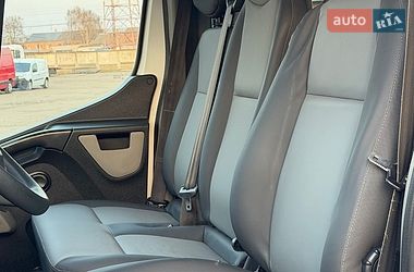Вантажопасажирський фургон Renault Master 2016 в Млиніві