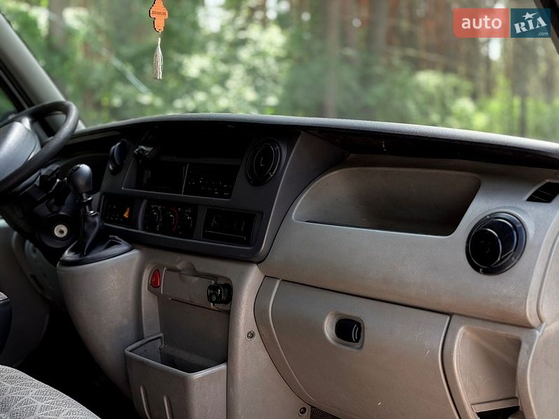 Мінівен Renault Master 2008 в Вараші