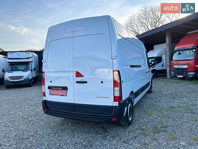 Вантажний фургон Renault Master 2023 в Хусті