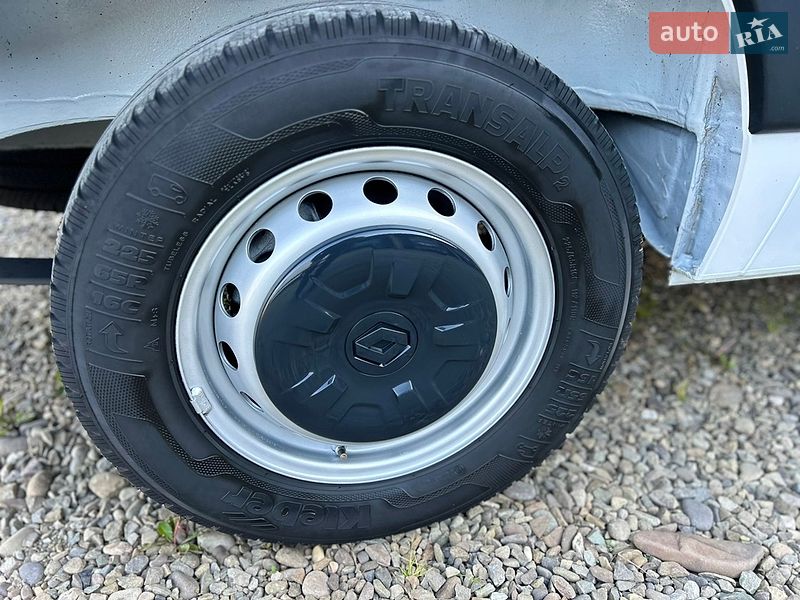 Вантажний фургон Renault Master 2023 в Хусті