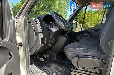 Вантажний фургон Renault Master 2018 в Чернігові