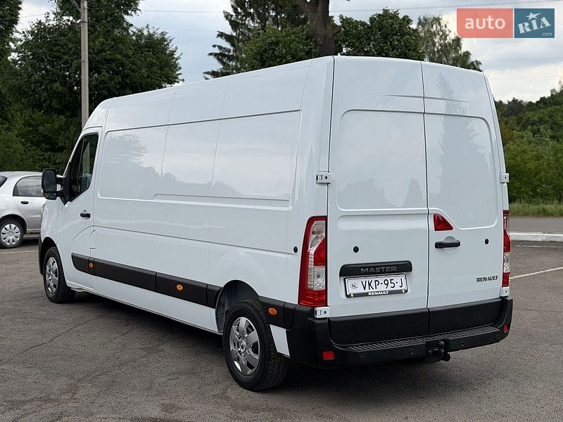 Вантажний фургон Renault Master 2022 в Радивиліві