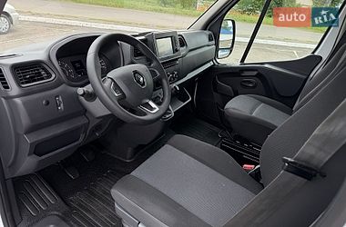Вантажний фургон Renault Master 2022 в Радивиліві