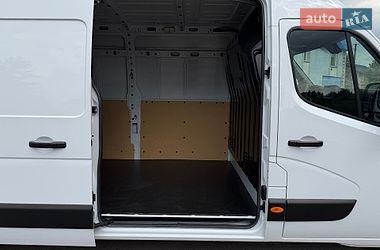 Вантажний фургон Renault Master 2022 в Радивиліві