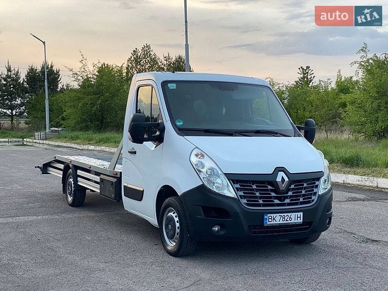 Евакуатор Renault Master 2018 в Радивиліві