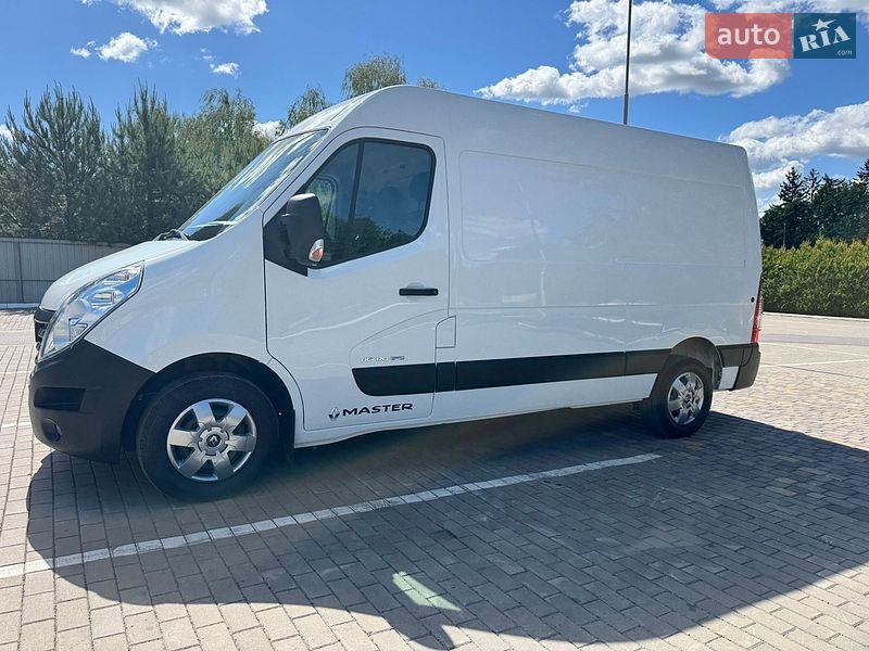 Вантажний фургон Renault Master 2017 в Луцьку