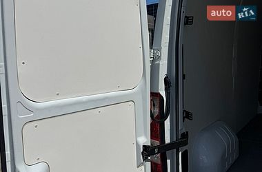 Вантажний фургон Renault Master 2017 в Луцьку