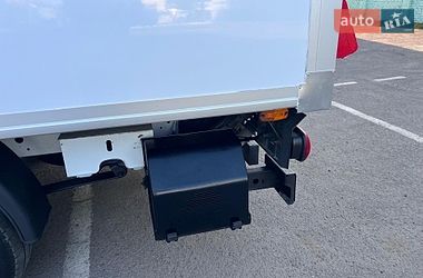 Вантажний фургон Renault Master 2017 в Дубні