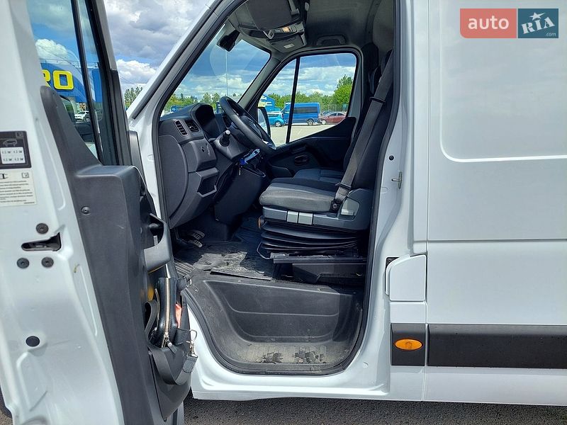 Микроавтобус грузовой (до 3,5т) Renault Master 2020 в Львове