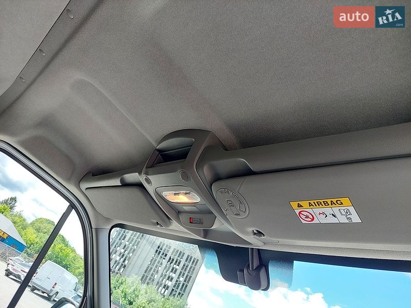 Микроавтобус грузовой (до 3,5т) Renault Master 2020 в Львове