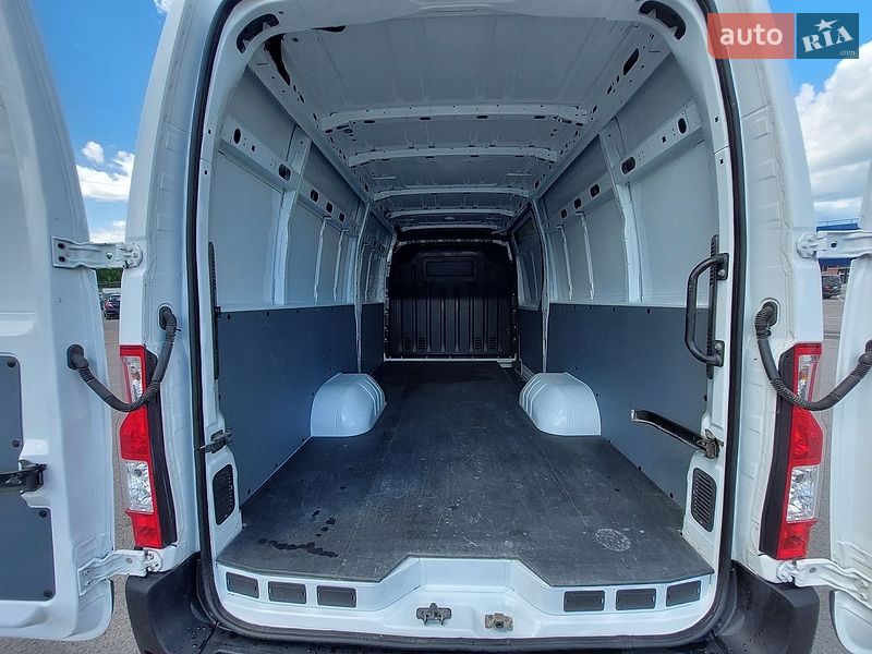 Микроавтобус грузовой (до 3,5т) Renault Master 2020 в Львове