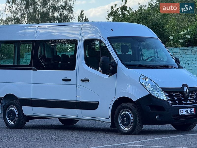 Мікроавтобус Renault Master 2015 в Дубні