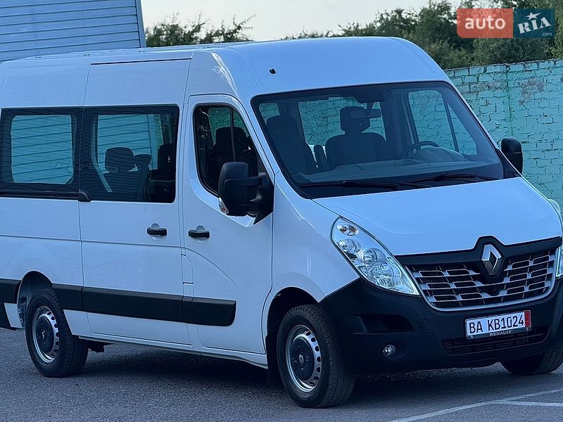 Мікроавтобус Renault Master 2015 в Дубні