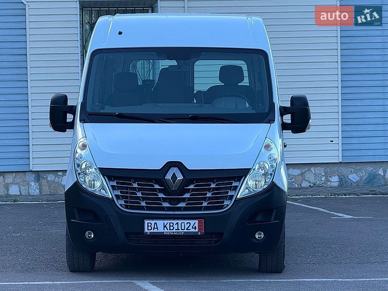 Мікроавтобус Renault Master 2015 в Дубні