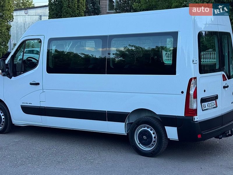 Мікроавтобус Renault Master 2015 в Дубні