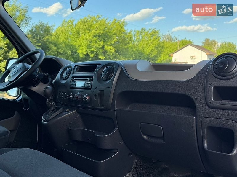 Мікроавтобус Renault Master 2015 в Дубні
