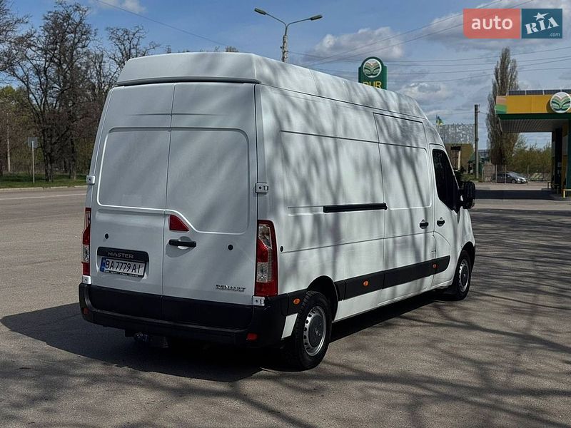 Грузовой фургон Renault Master 2017 в Кропивницком