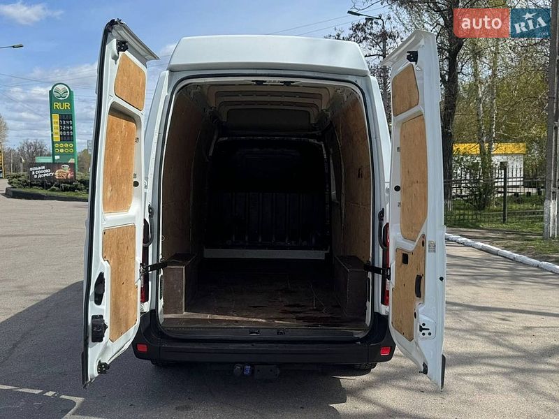 Грузовой фургон Renault Master 2017 в Кропивницком