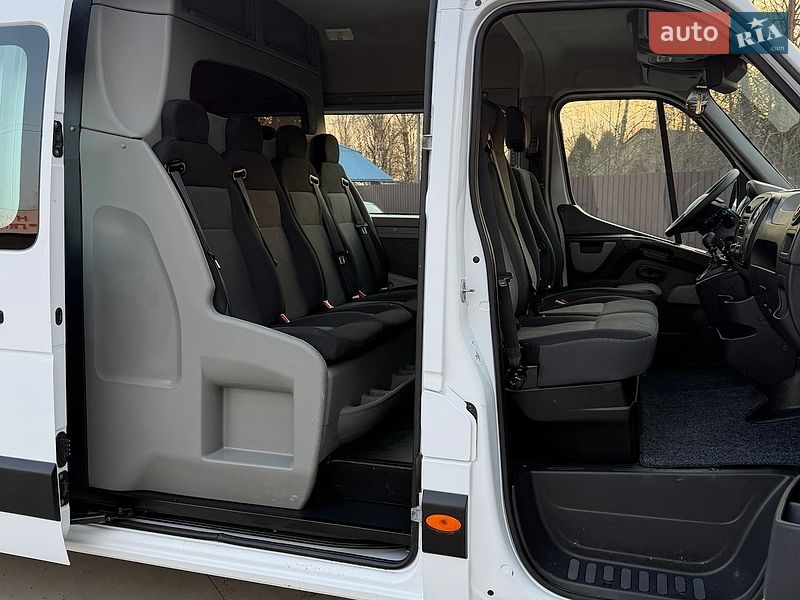 Вантажопасажирський фургон Renault Master 2017 в Млиніві фото 27 Вантажопасажирський фургон Renault Master 2017 в Млиніві