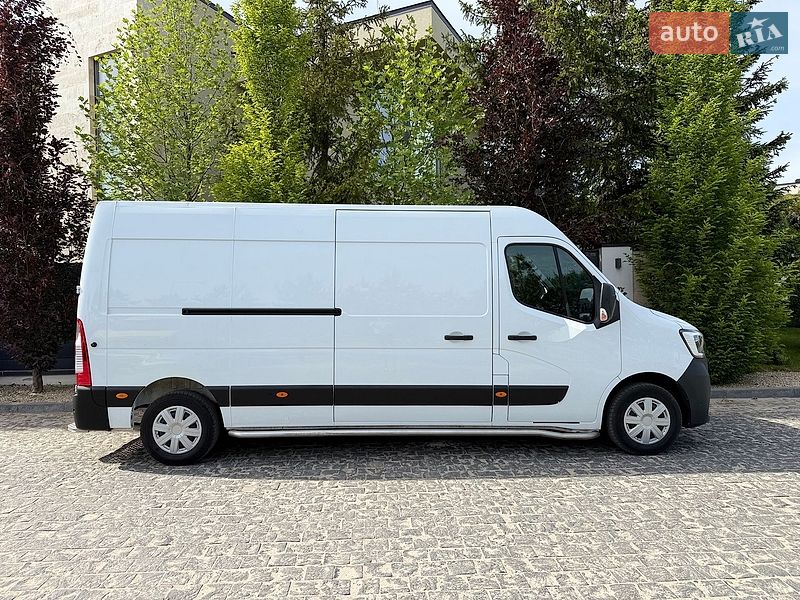 Грузовой фургон Renault Master 2022 в Львове
