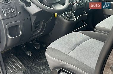 Грузовой фургон Renault Master 2016 в Львове