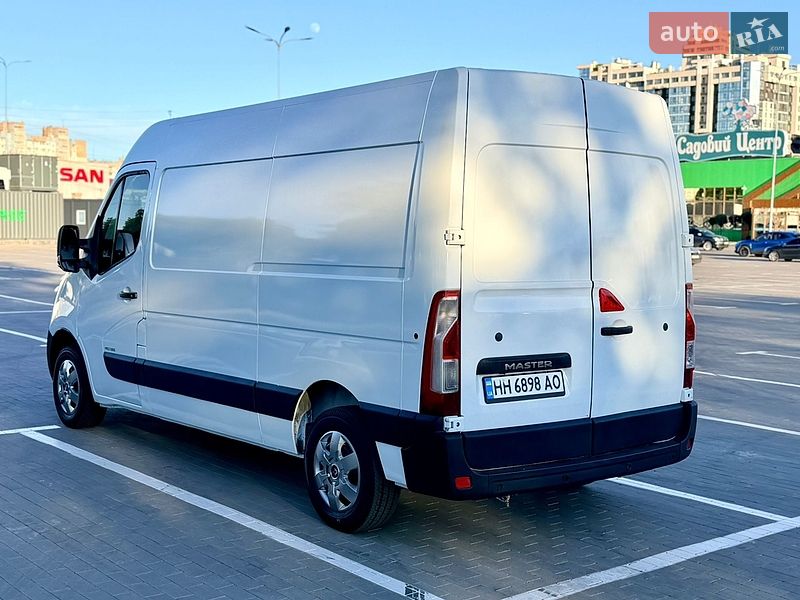 Вантажний фургон Renault Master 2012 в Одесі
