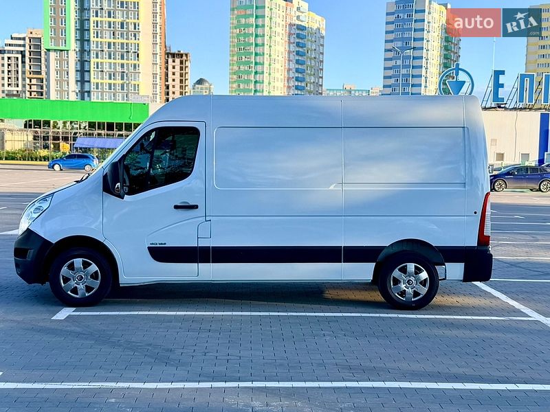 Вантажний фургон Renault Master 2012 в Одесі