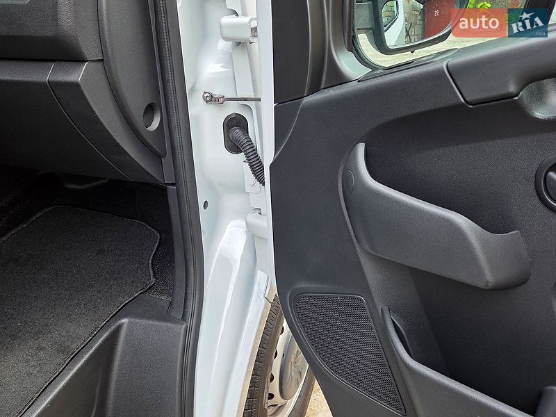 2024 Renault Master, VIN VF6MF000171267760:plate — фото 1 (autoria)
