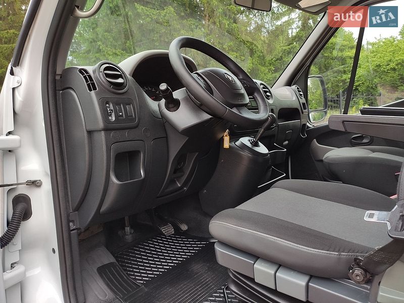 Грузовой фургон Renault Master 2017 в Бердичеве