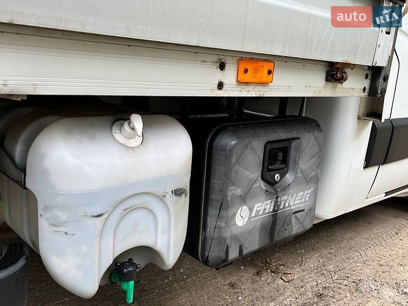 Тентований Renault Master 2011 в Дніпрі