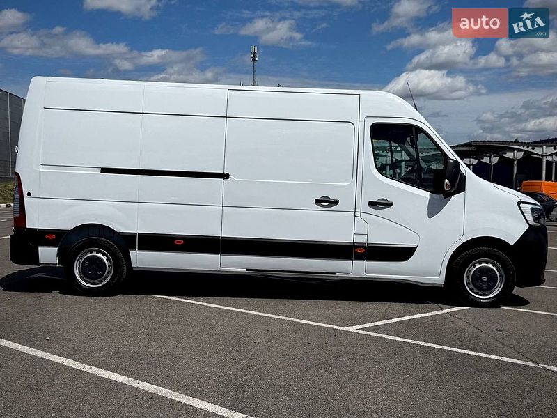 Грузовой фургон Renault Master 2022 в Киеве